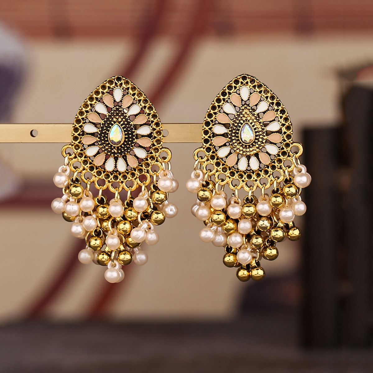 Indian Wedding Supply - レトロなインドのジュエリー,女性のための水滴のイヤリング,Kolczykiパール,ビーズ,ハマのイヤリング