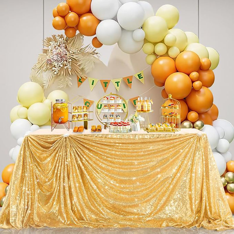 バーガンディスパンコールテーブルクロス グリッター長方形テー - Table Runner Sequin のレビューと価格