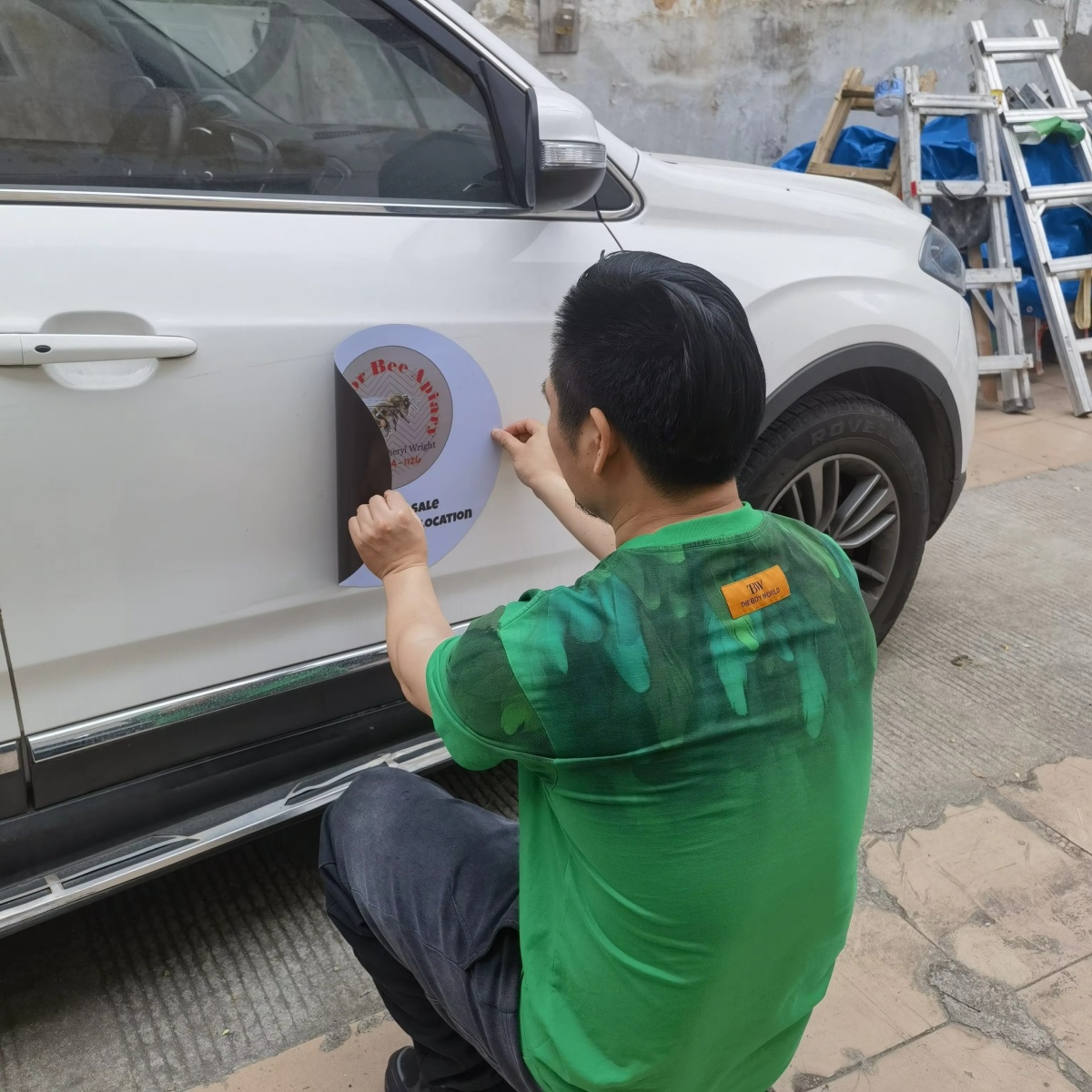 カスタマイズ可能な磁気カーステッカー—車両広告や装飾に最適； - Wedding Support のレビューと価格